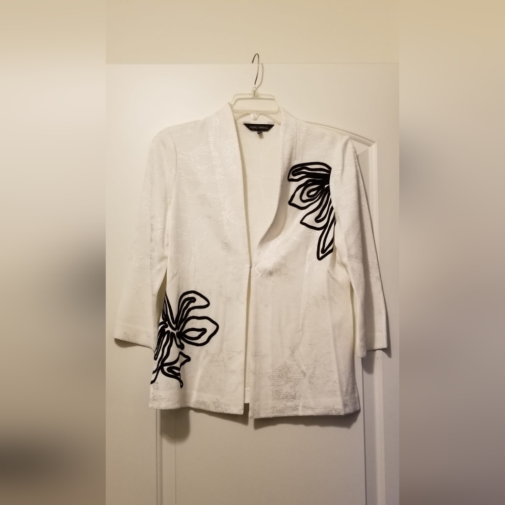 Ming Wang new without tags blazer